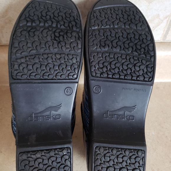 Danskos - Picture 3 of 5
